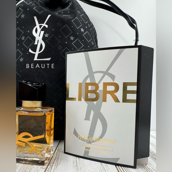 YSL Libre Eau de Perfume - Picture 2 of 5